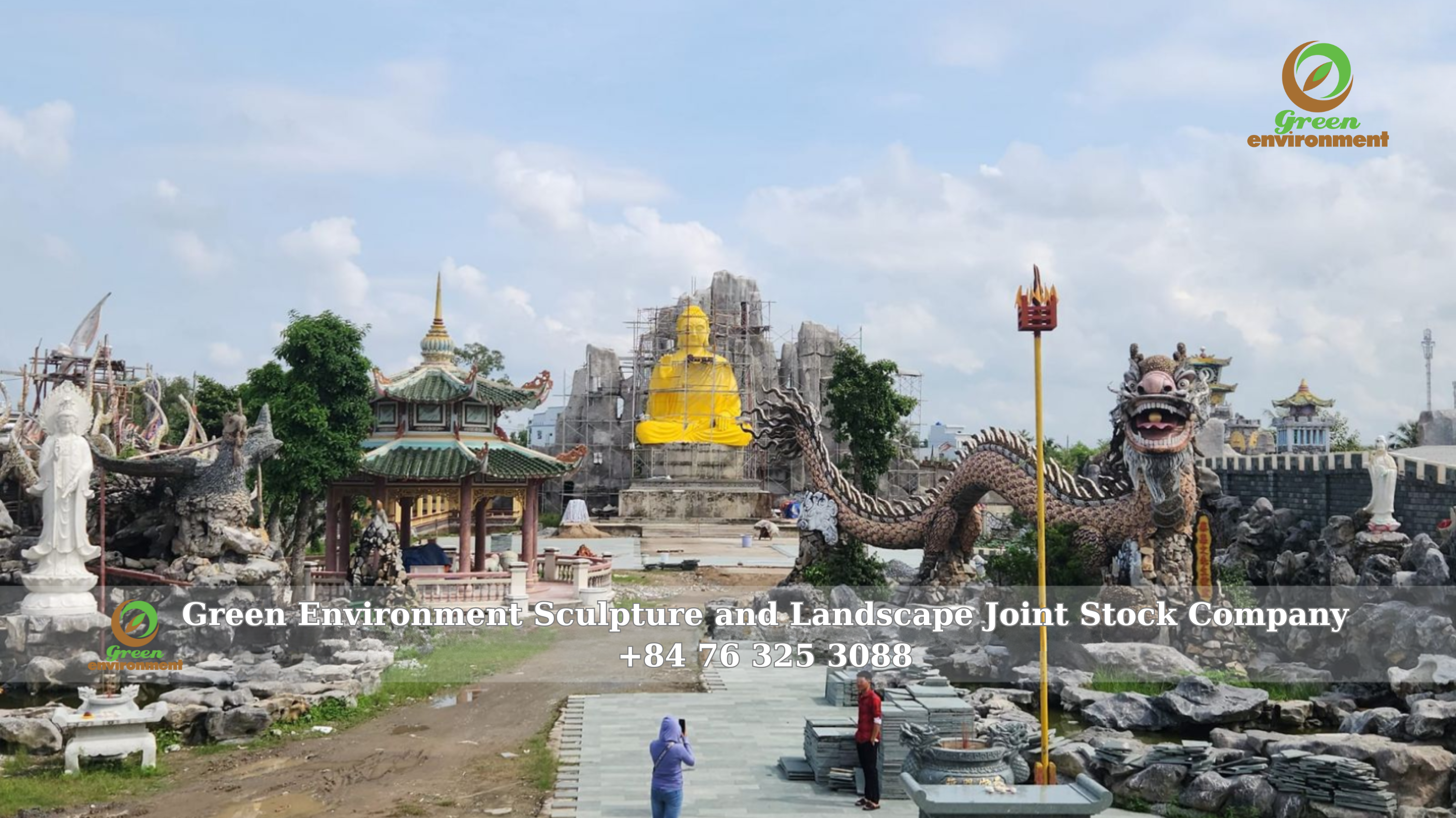 STATUE OF BUDDHA SAKYAMUNI AT LA HAN PAGODA