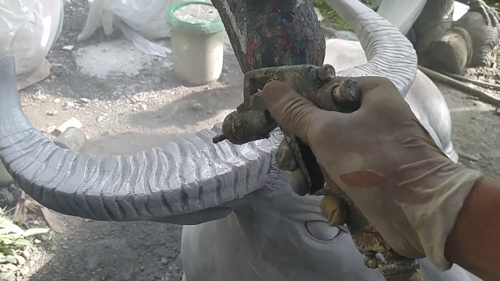 Thi công tượng thú bằng xi măng trên toàn quốc. LH: 0763 253 088
