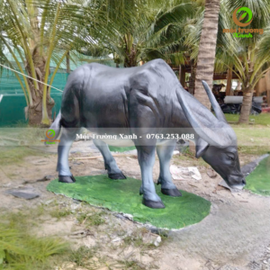 tượng trâu xi măng