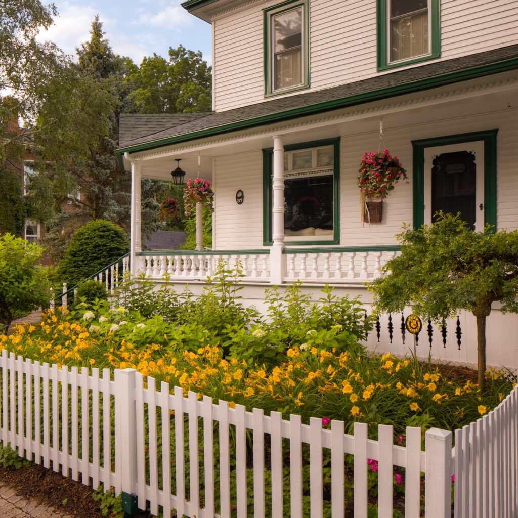 thiết kế sân vườn 0763253088