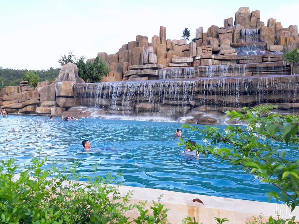 Making artificial rock mountains, beautiful artificial waterfalls and meaningful feng shui 1 Making artificial rock mountains, beautiful artificial waterfalls and meaningful feng shui