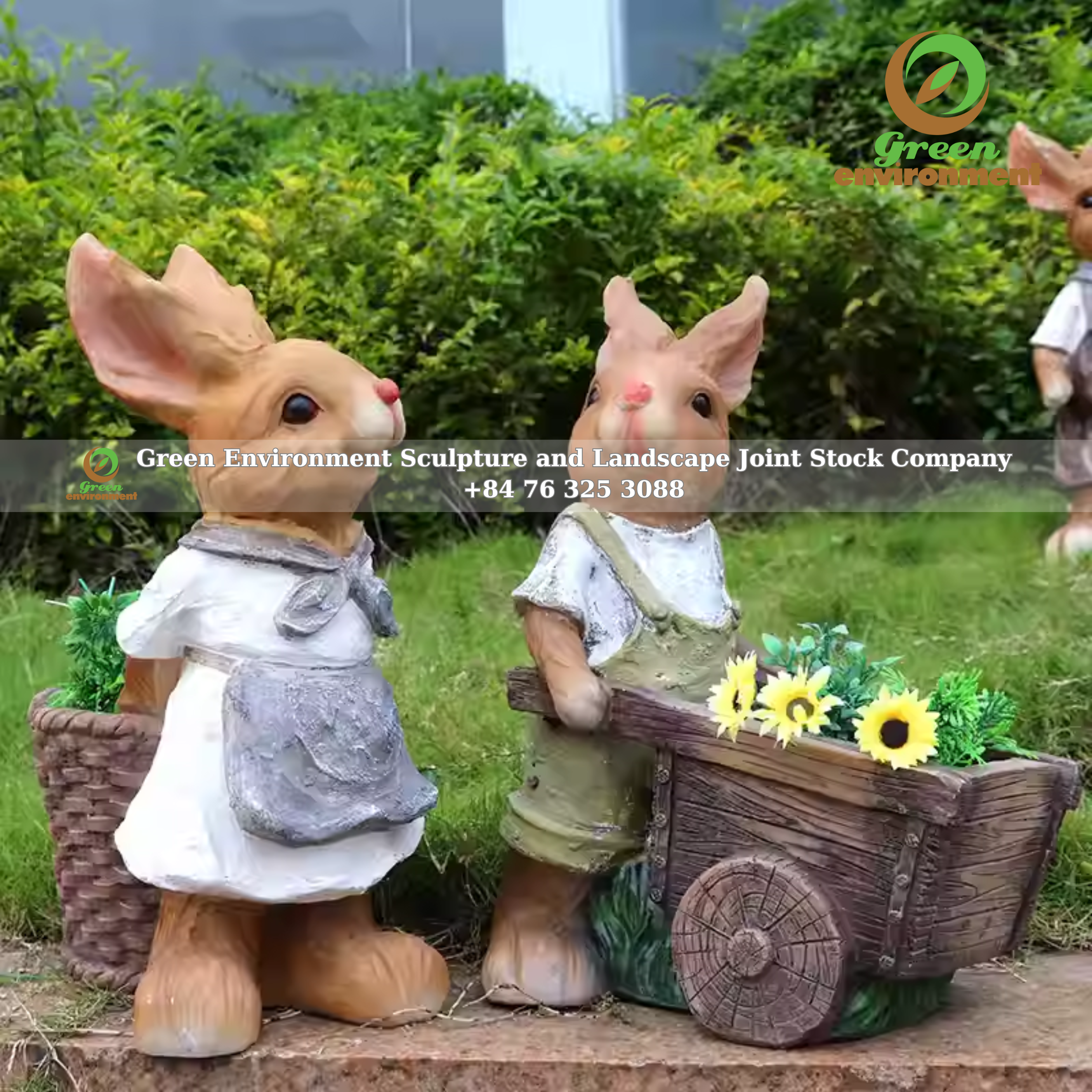 RABBIT STATUE IN FLOWER POT