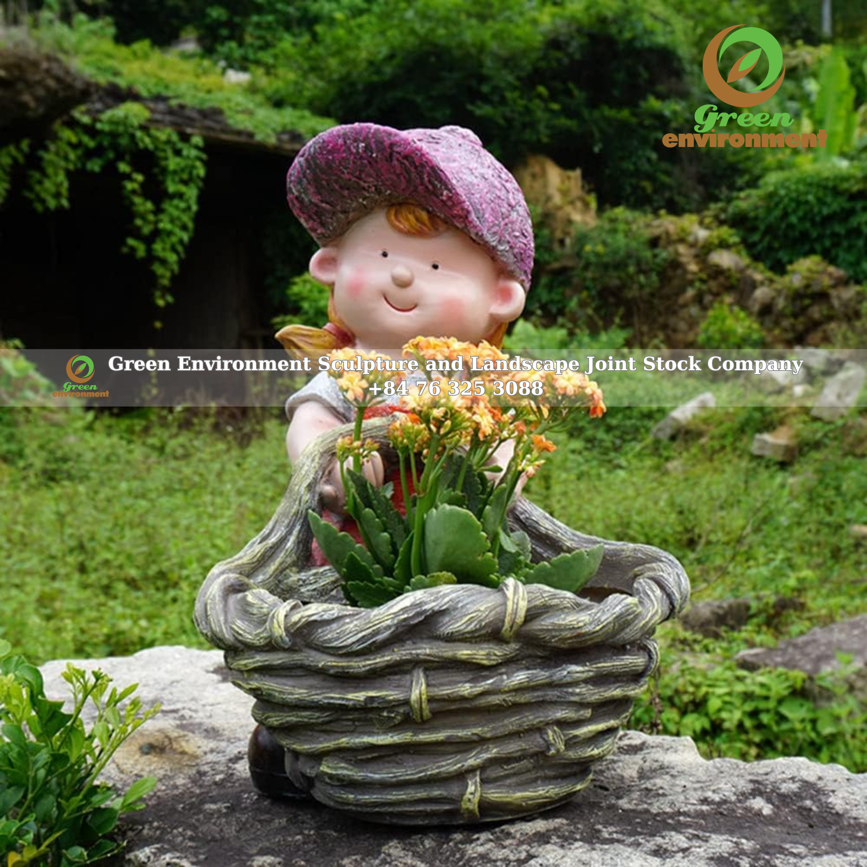 STATUE OF LITTLE GARDENER