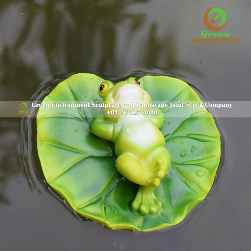 FROG STATUE FOR FLOWING LAND
