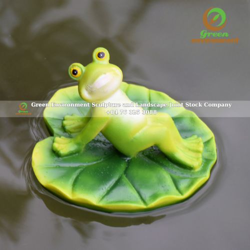 FROG STATUE FOR FLOWING LAND