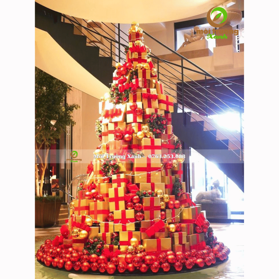 CÂY THÔNG NOEL