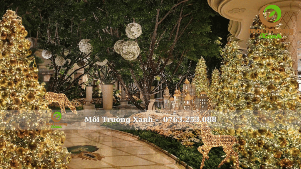 TRANG TRÍ GIÁNG SINH NGOÀI TRỜI 