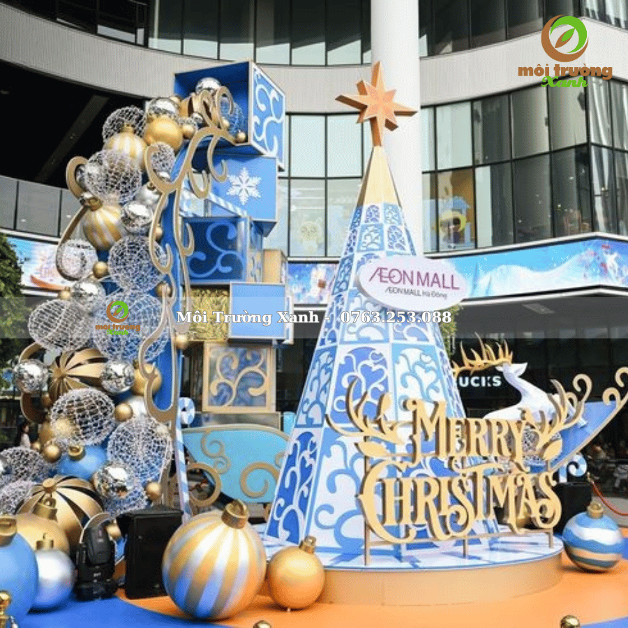 TRANG TRÍ GIÁNG SINH NGOÀI TRỜI