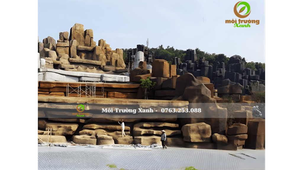 Thi Công Núi Thác Nhân Tạo Gồm Những Bước Nào