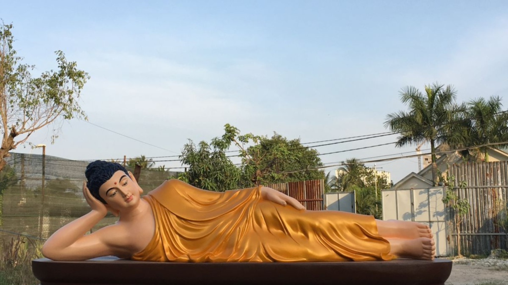 Tượng Phật nằm (Phật nhập Niết Bàn)