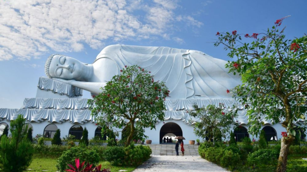 Tượng Phật nằm (Phật nhập Niết Bàn)