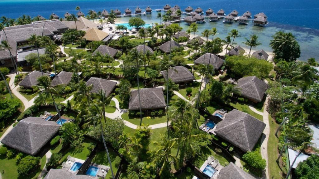Bảo trì cảnh quan resort gồm những gì? Quy trình và chi phí cần biết 8 chăm sóc cảnh quan resort